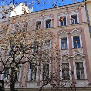 Kralovsky Vinohrad Prága